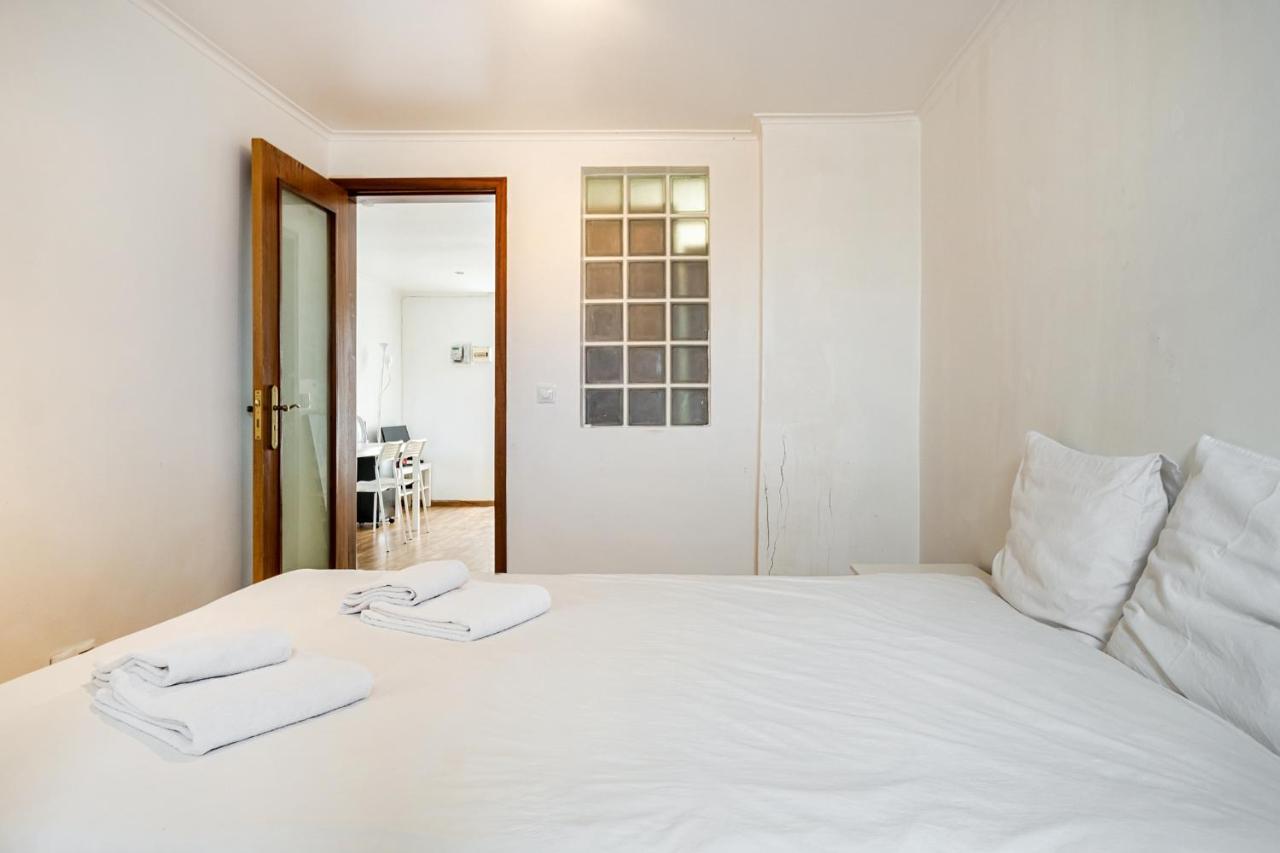 Apartamento Com Terraco E Churrasqueira Apartamento Lisboa Exterior foto